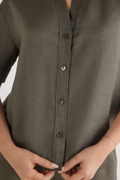 Camisa de Manga Corta en Tela de Lino