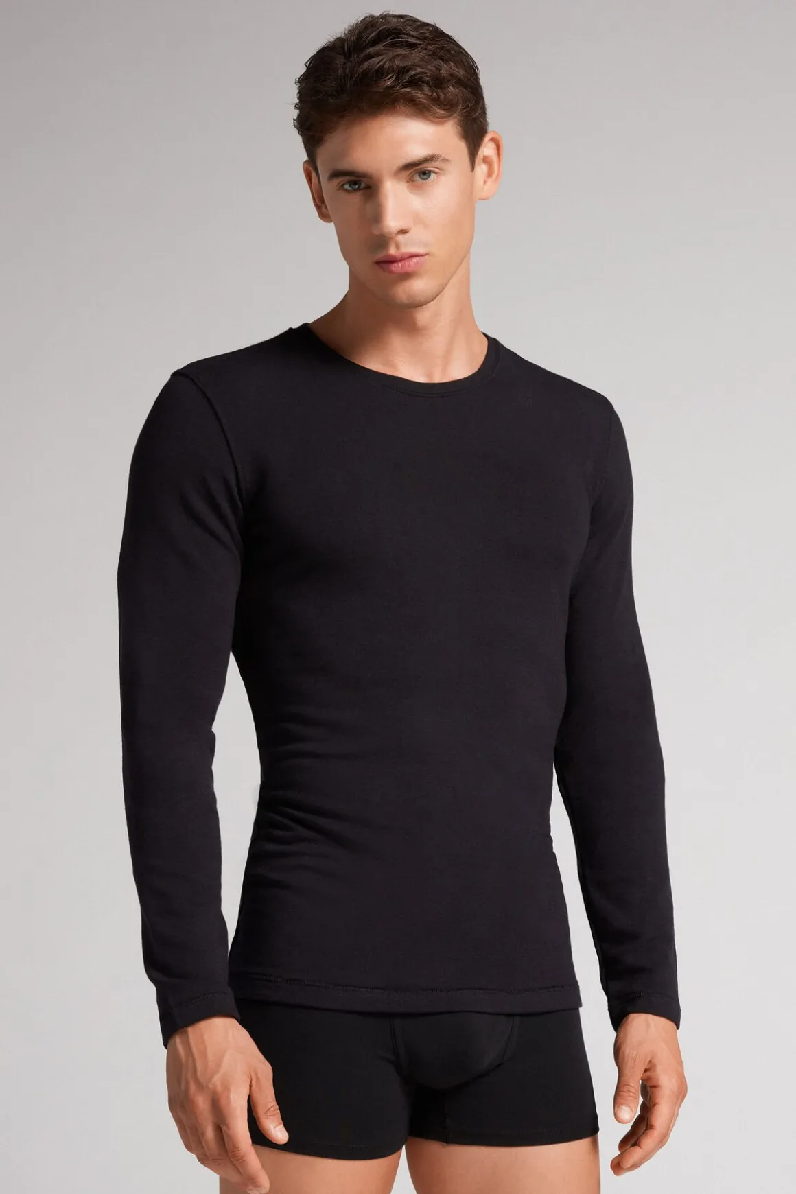 Camiseta básica de manga larga para hombre de modal