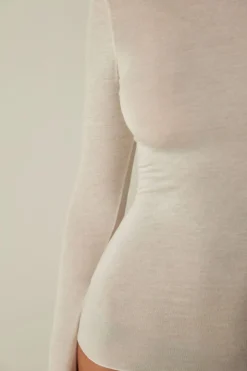 Camiseta con cuello barco en cashmere de manga Larga