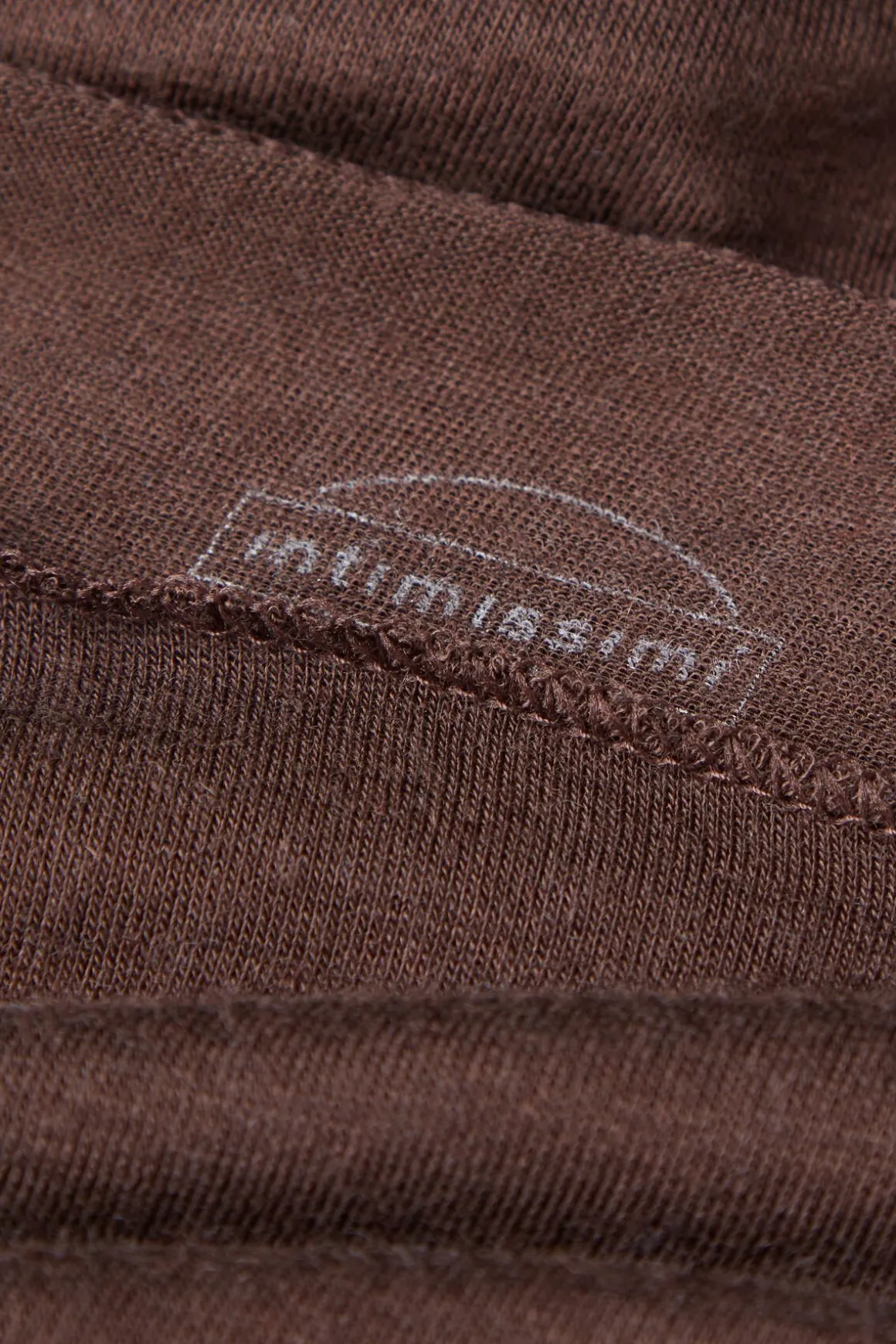 Camiseta con cuello barco en cashmere de manga Larga