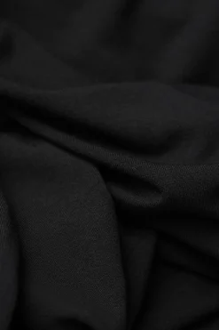Camiseta de Manga Larga con Escote Barca en Micromodal