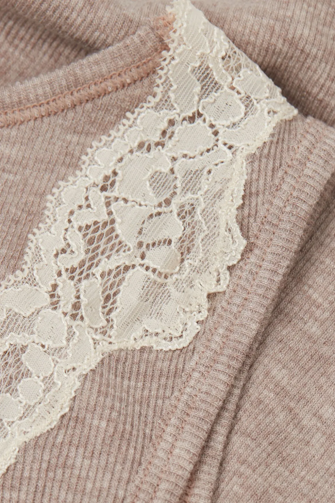 Camiseta de Tirantes Effortless Beauty
