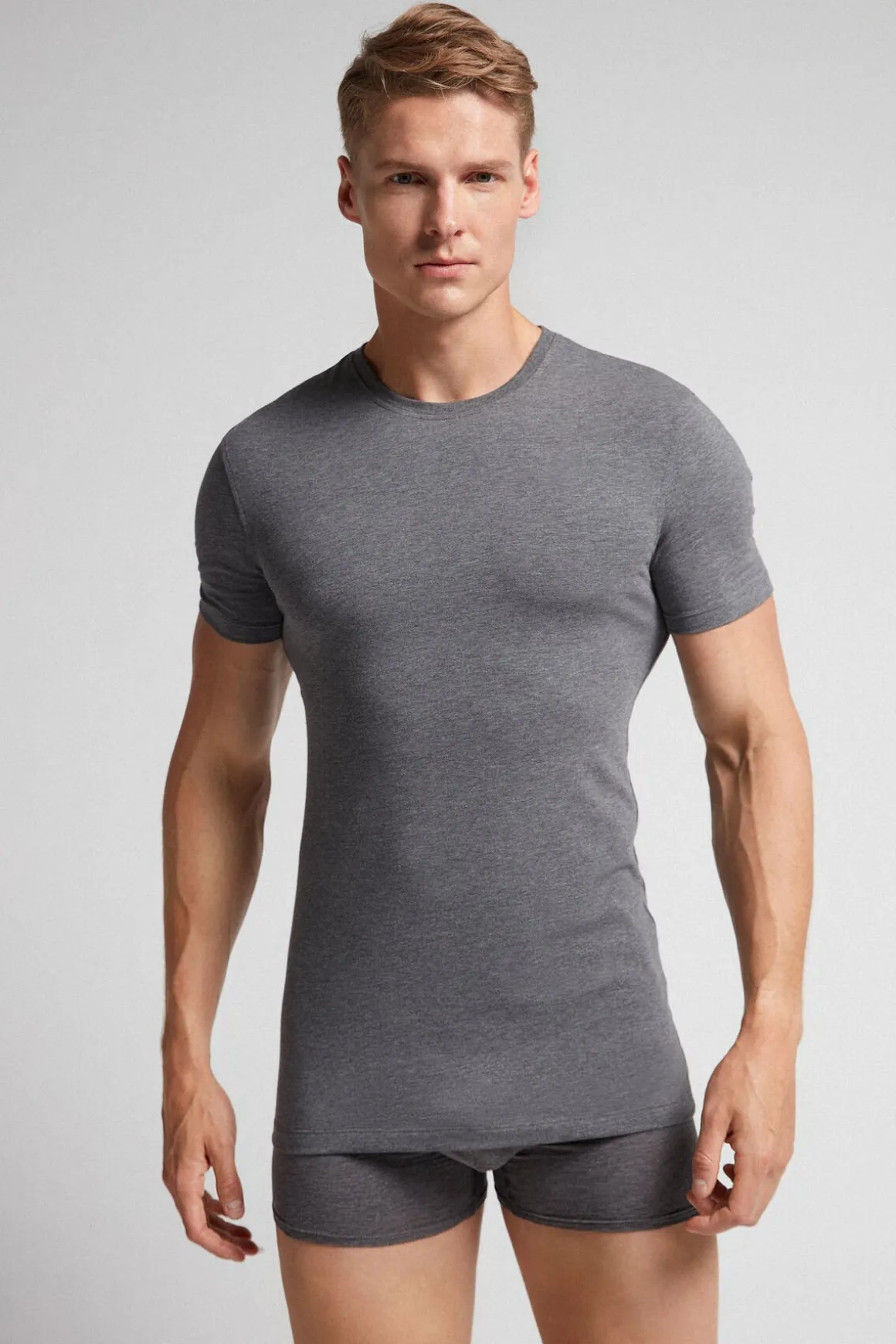 Camiseta manga corta de algodón ajustada