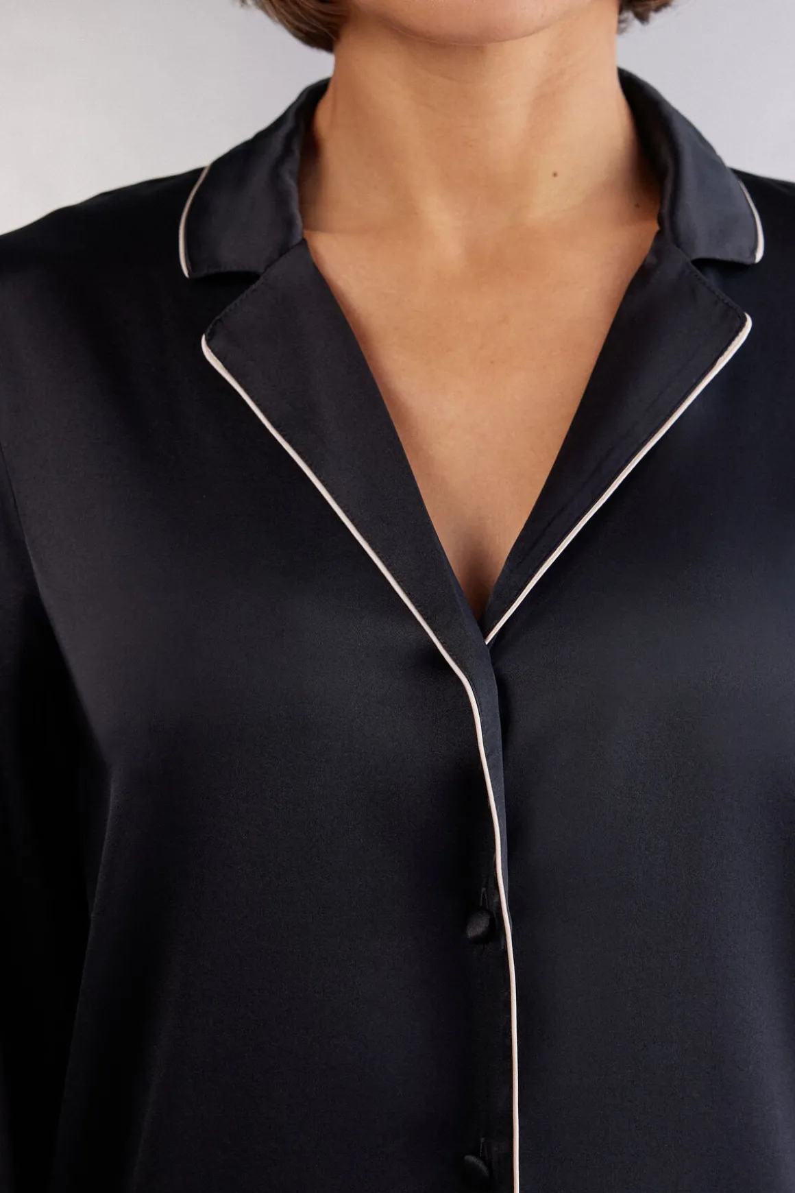 Chaqueta de Seda de Corte Masculino