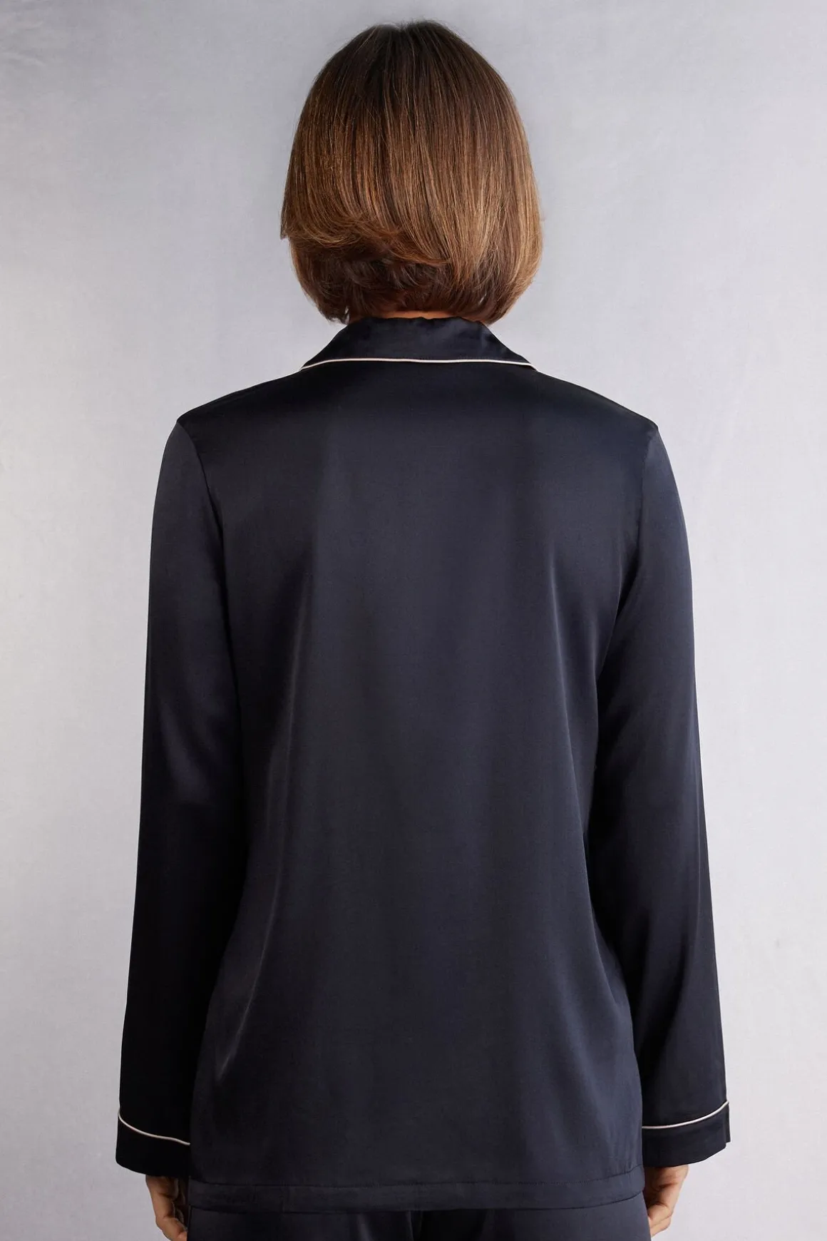 Chaqueta de Seda de Corte Masculino
