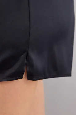 Pantalón Corto de Seda