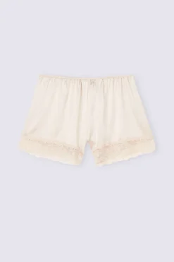 Pantalón Corto de Seda con Encaje