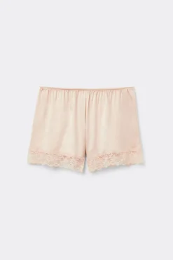 Pantalón Corto de Seda con Encaje
