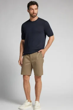 Pantalón Corto Tipo Bermudas