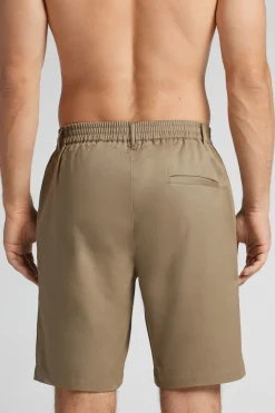 Pantalón Corto Tipo Bermudas