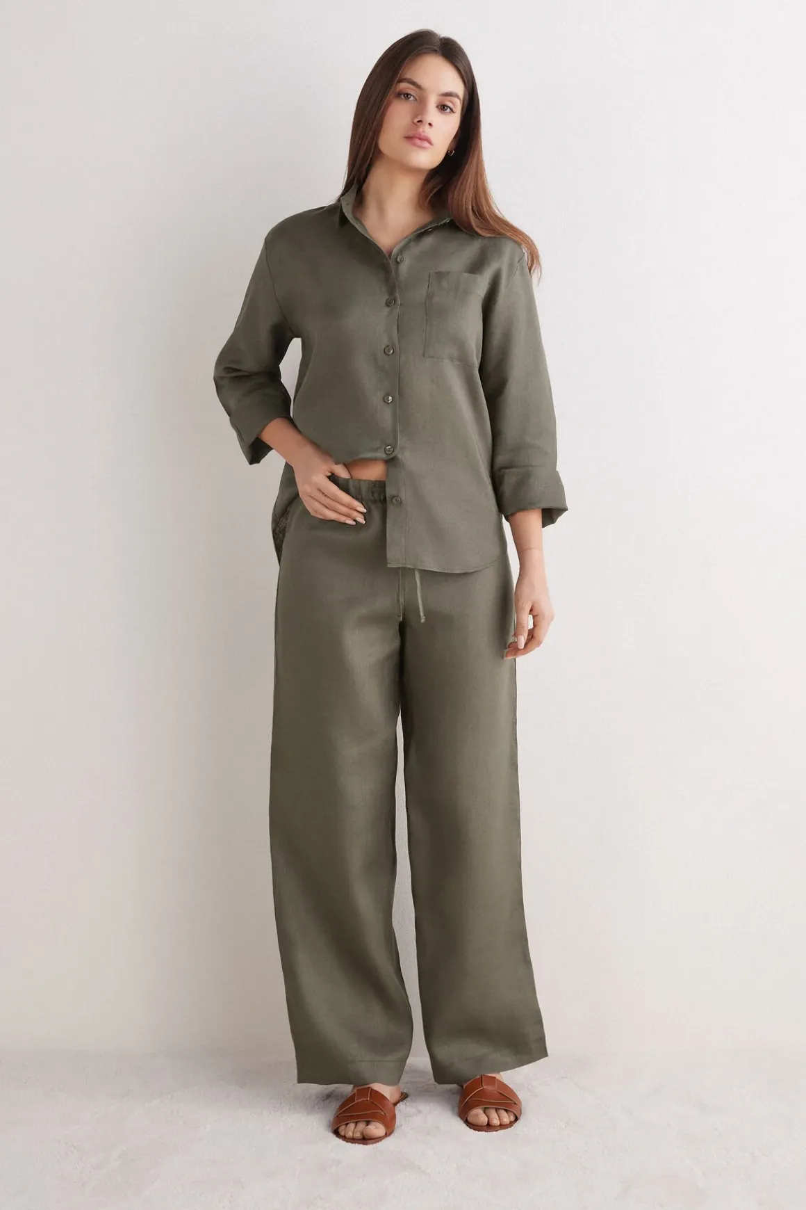 Pantalón Largo con Cordón Ajustable en Tela de Lino
